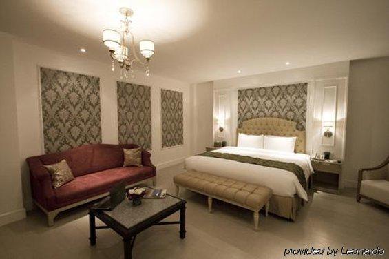 Hotel St. Ellis Legazpi Quarto foto